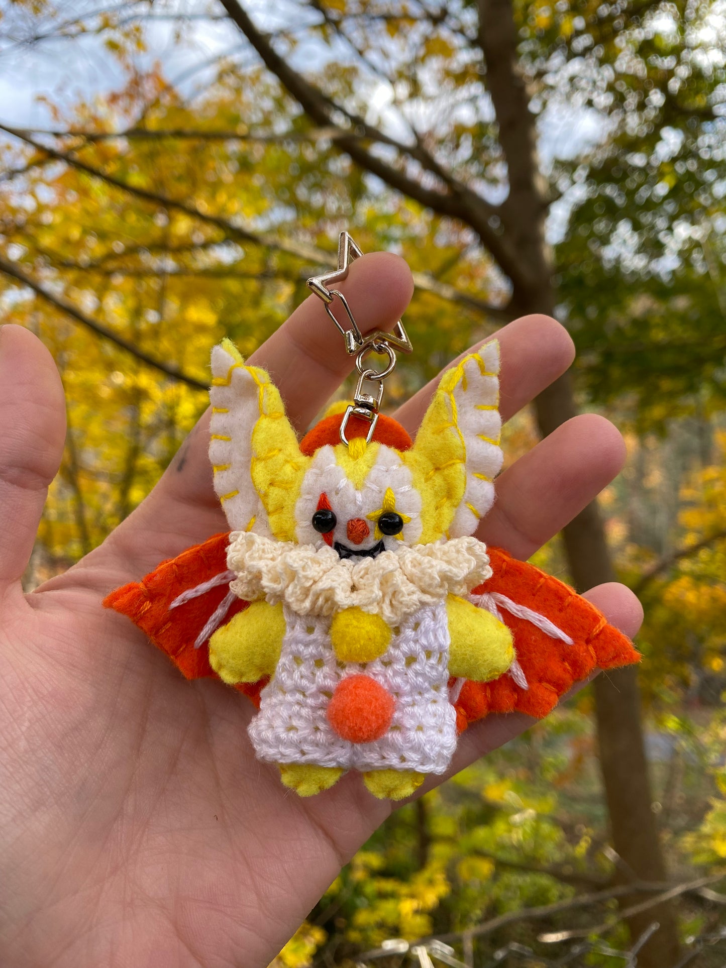 BAT POCKET CLOWN CLIP (yellow)