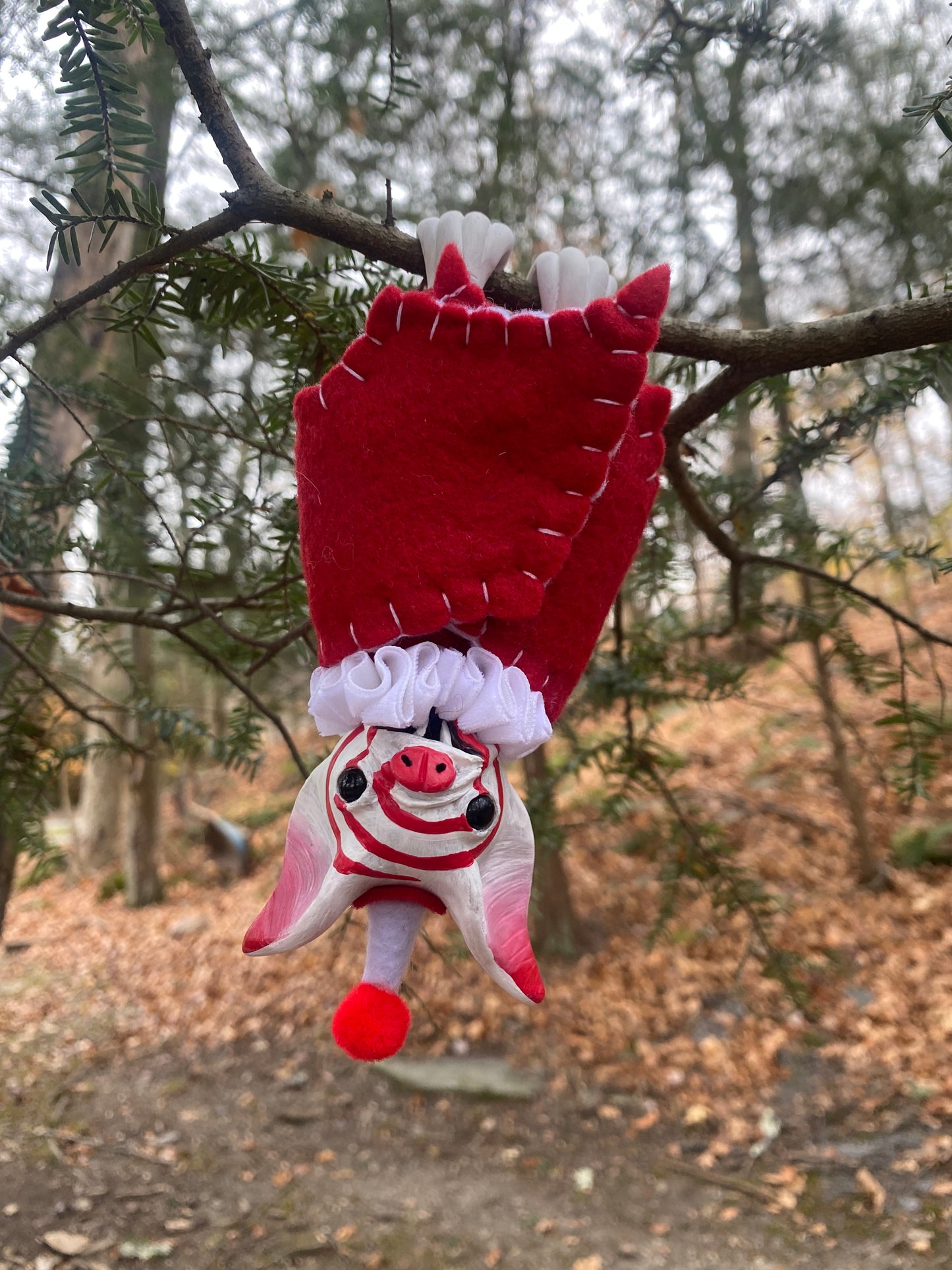 LARGE HANGING BAT-PEPPERMINT SWIRL