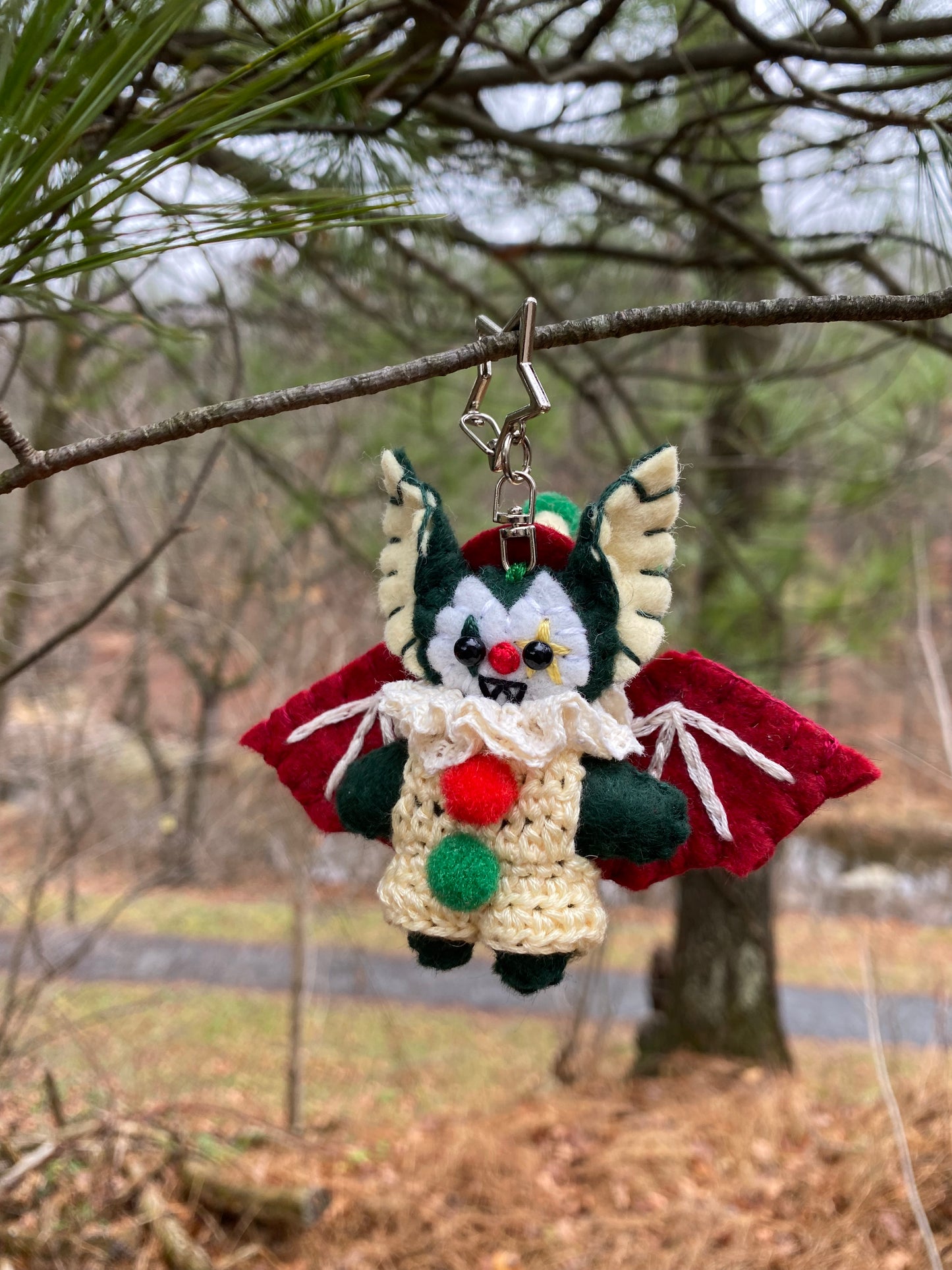 BAT POCKET CLOWN CLIP (green)