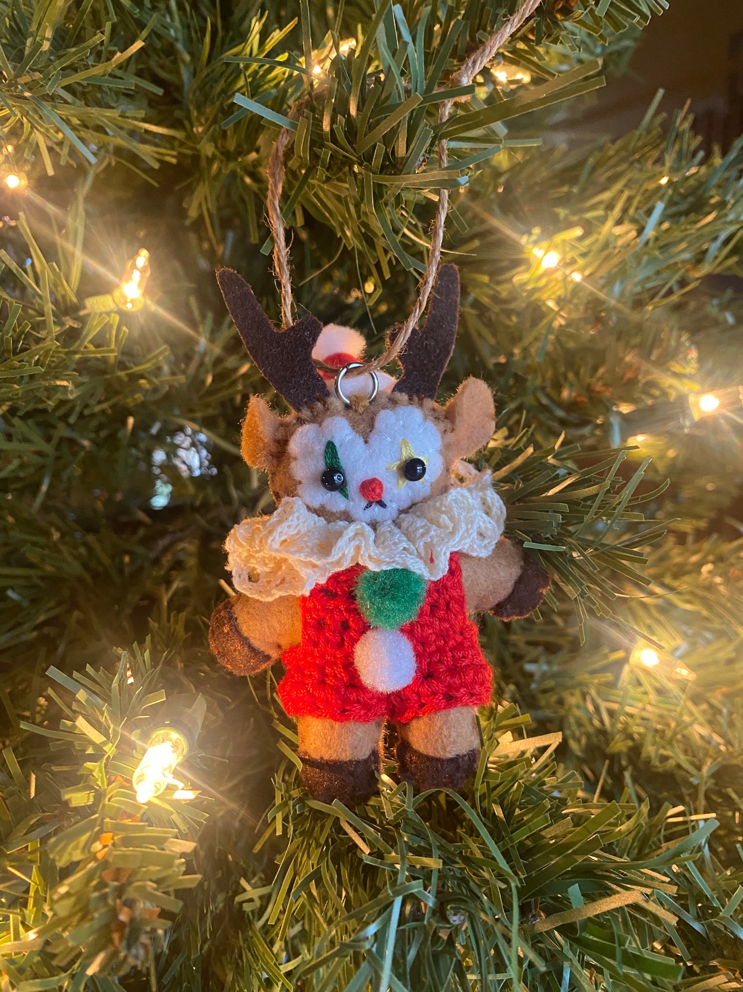 Reindeer clown ornament (medium brown)