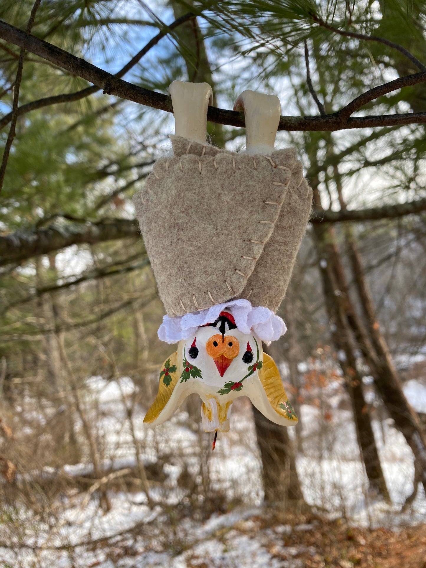 LARGE HANGING BAT (candle stick)