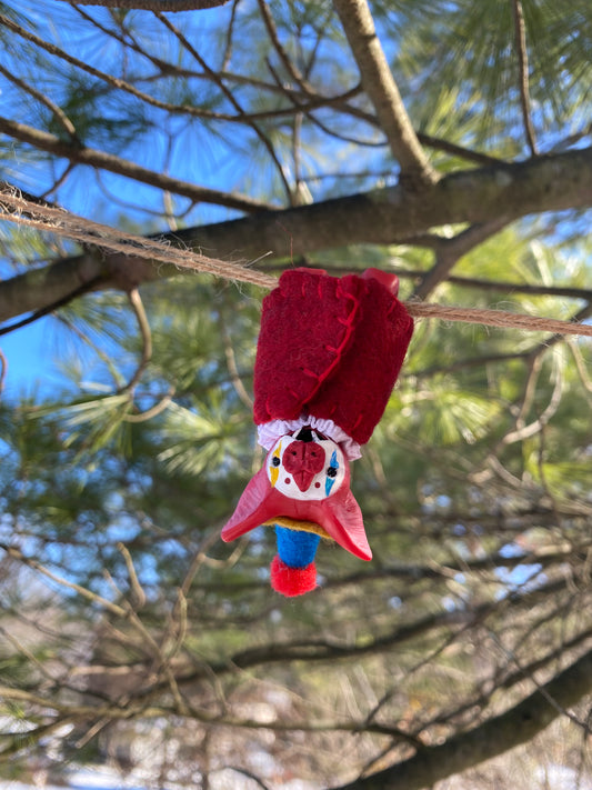 MINI HANGING BAT (red)