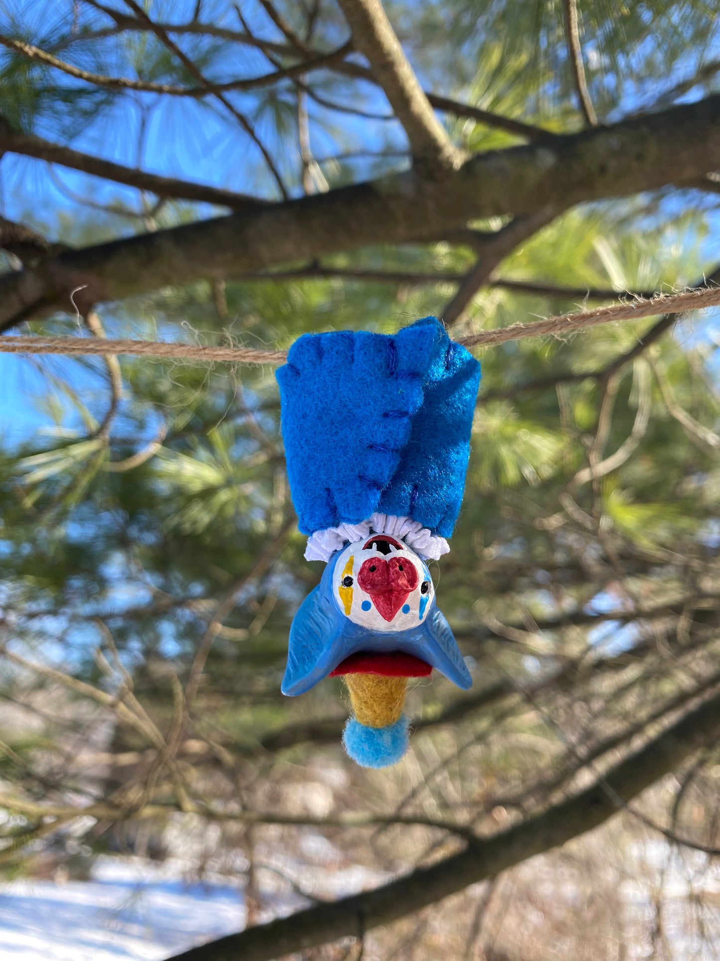 MINI HANGING BAT (blue)