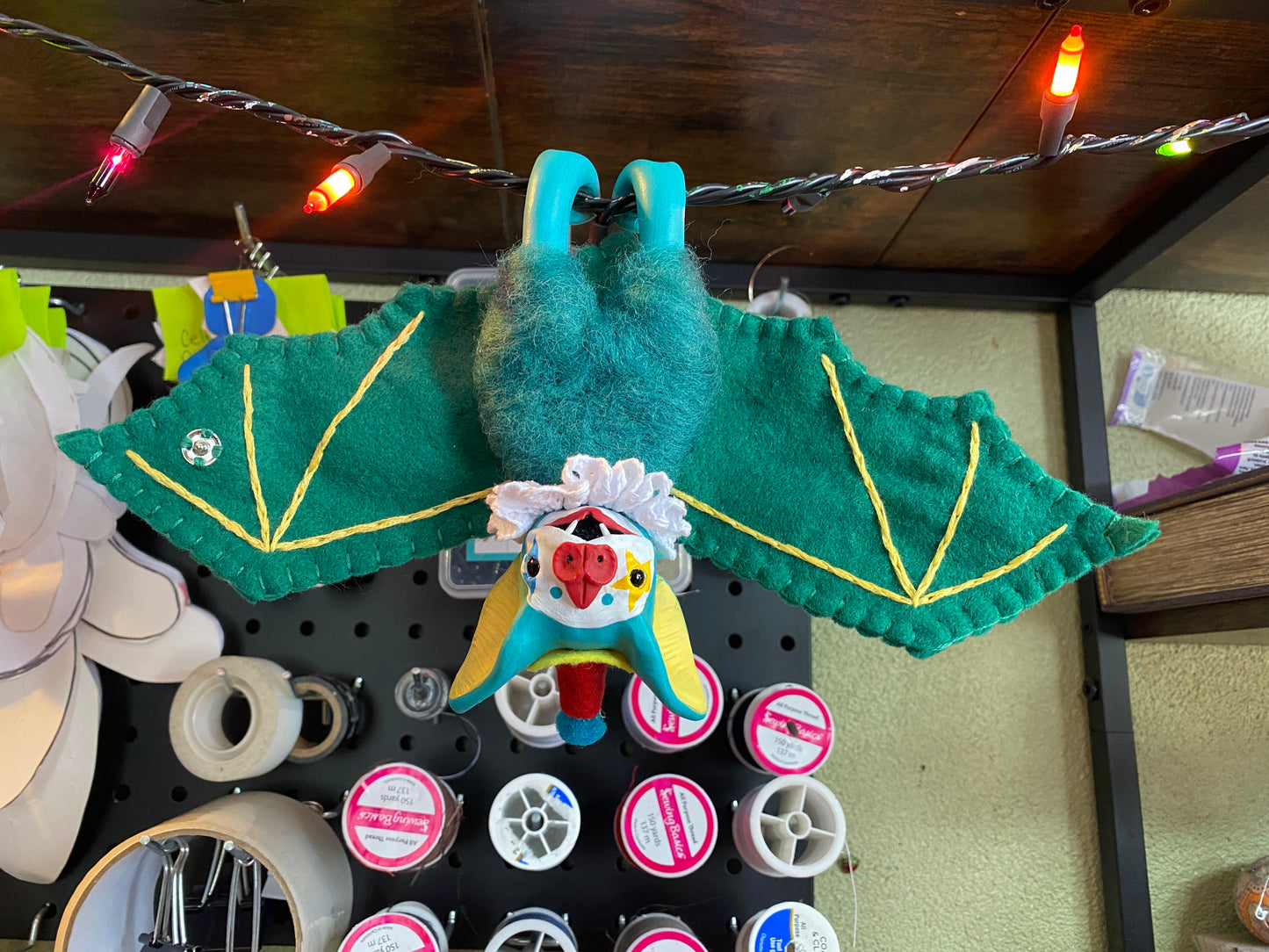 LARGE HANGING BAT (green)
