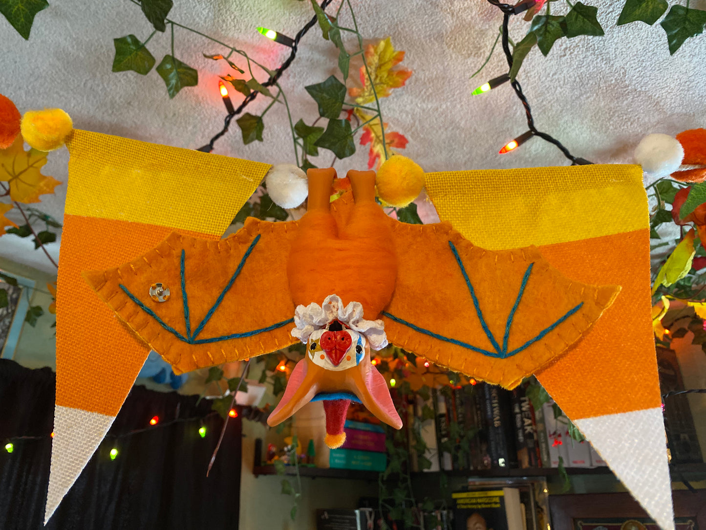 LARGE HANGING BAT (orange)