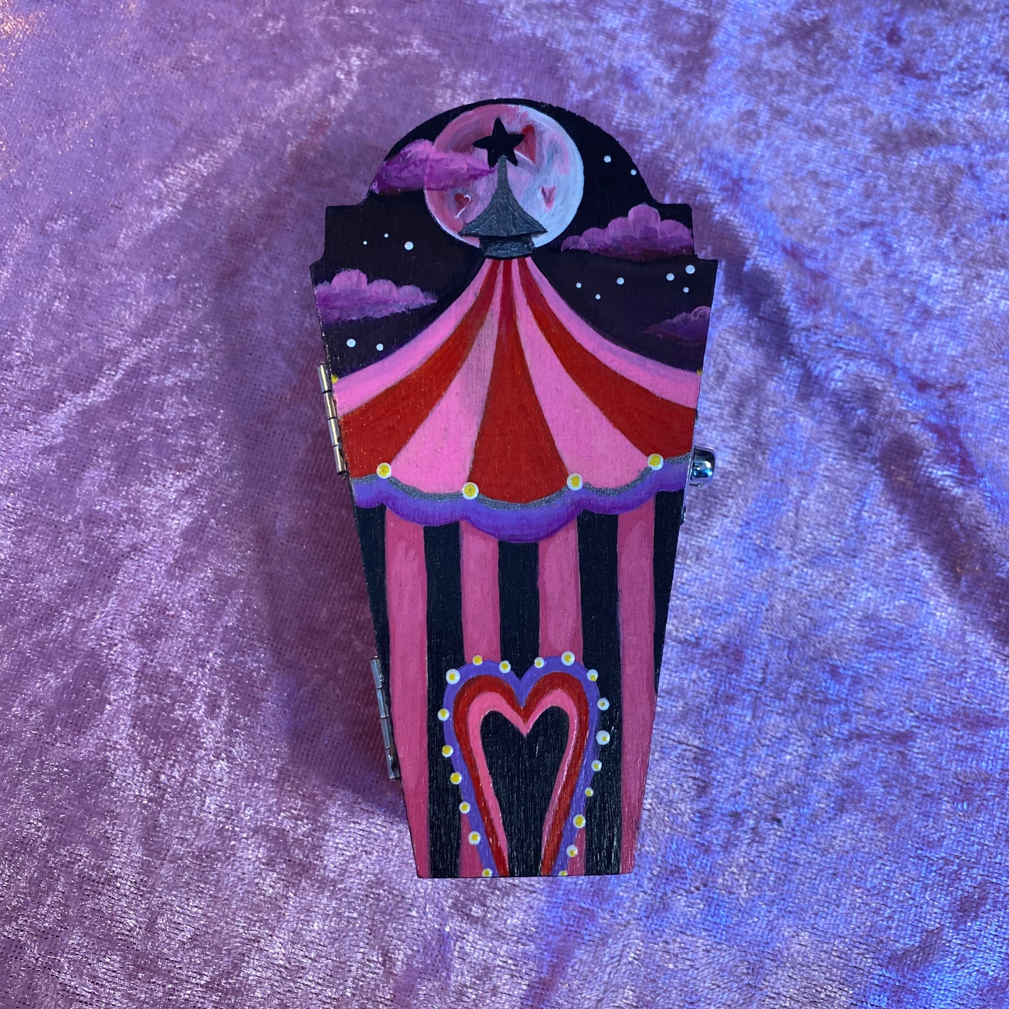 VALENTINE CIRCUS COFFIN TRINKET BOX (pink/red/purple/black)